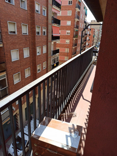 Inviting single bedroom close to the Parque Picasso