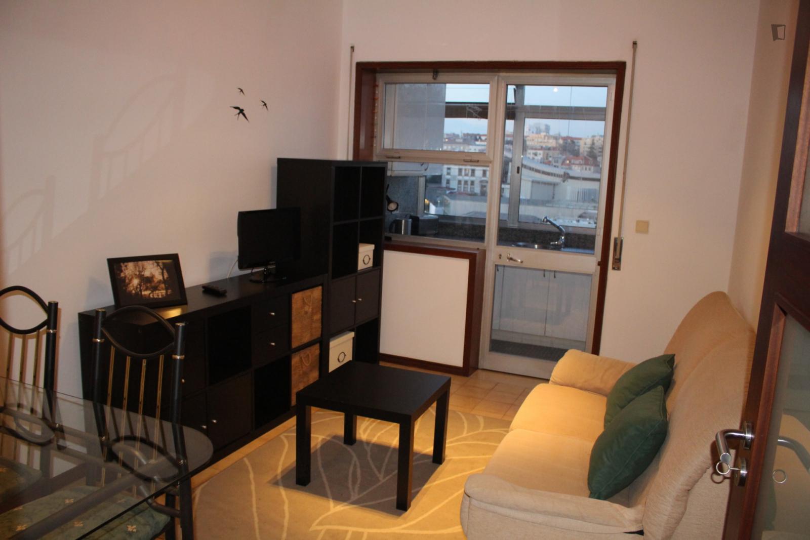 Superb 1-Bedroom Apartment In The Heart Of Porto - 1
