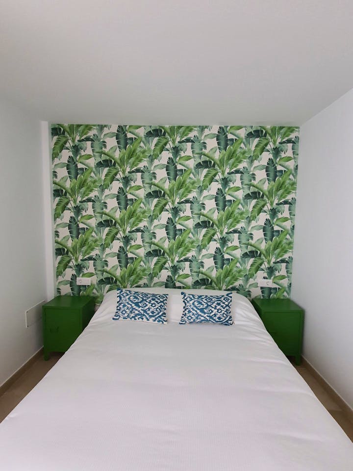 Double Room With Bathroom 2 People - Sustainable Coliving Community with Activities and Culture in Arona's Valle de San Lorenzo House - Gallery - 8