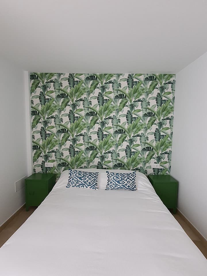 Double Room With Bathroom 2 People - Sustainable Coliving Community with Activities and Culture in Arona's Valle de San Lorenzo House - Gallery - 26