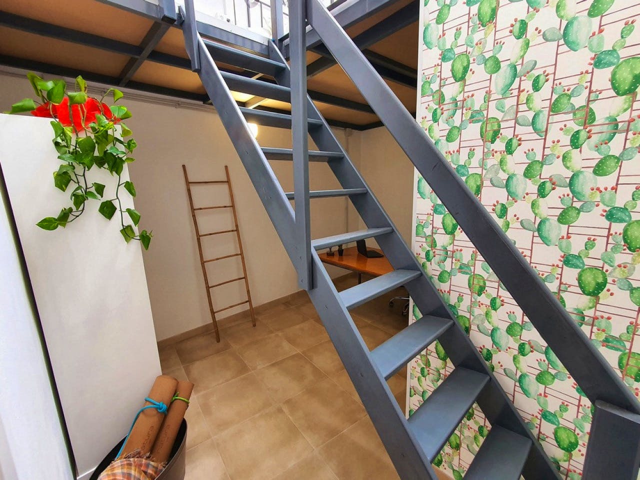 Group Room (Queen Bed And 2 Single Beds) - Sustainable Coliving Community with Activities and Culture in Arona's Valle de San Lorenzo House - Gallery - 8