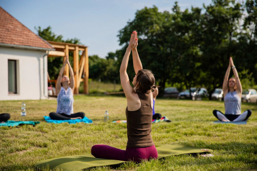 Oversized Rural House w/ Lounge Areas + Coworking