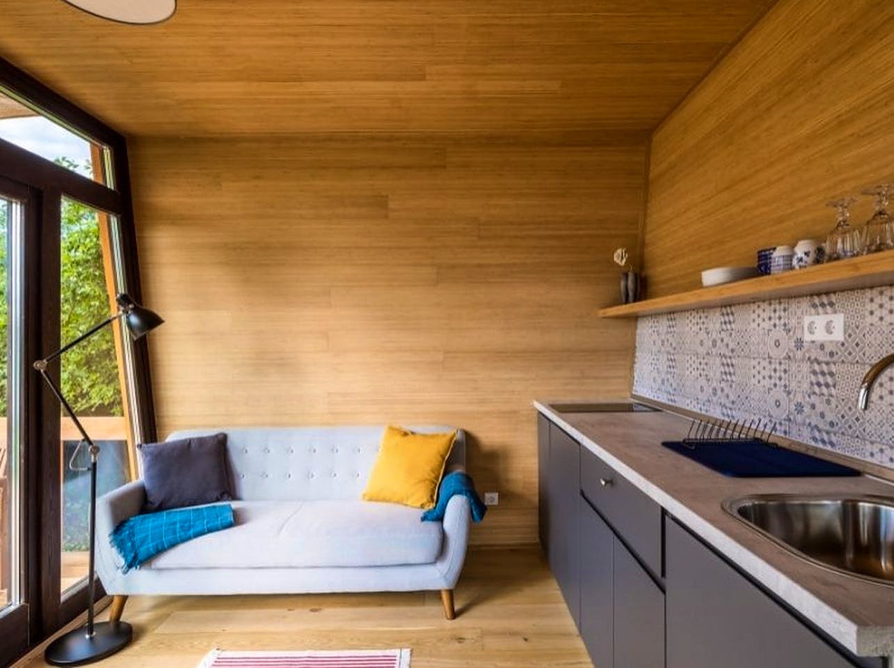  Loft Apartment  -  Oversized Rural House w/ Lounge Areas + Coworking Apartment  - Gallery -  32