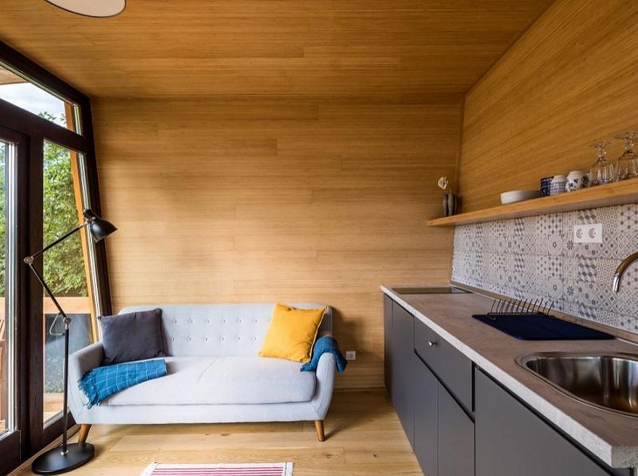  Loft Apartment  -  Oversized Rural House w/ Lounge Areas + Coworking Apartment  - Gallery -  56