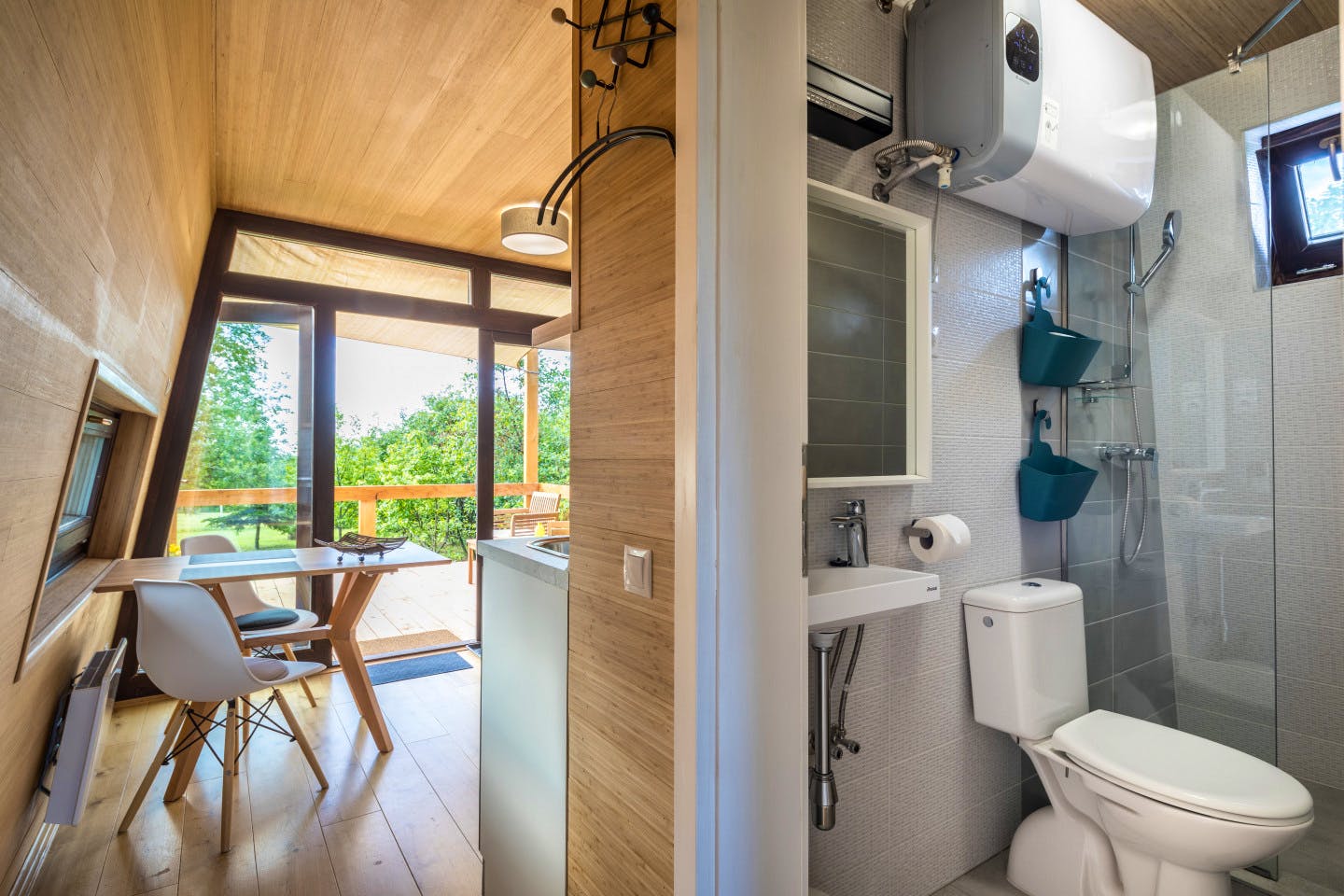  Cabin Apartment  -  Oversized Rural House w/ Lounge Areas + Coworking Apartment  - Gallery -  17