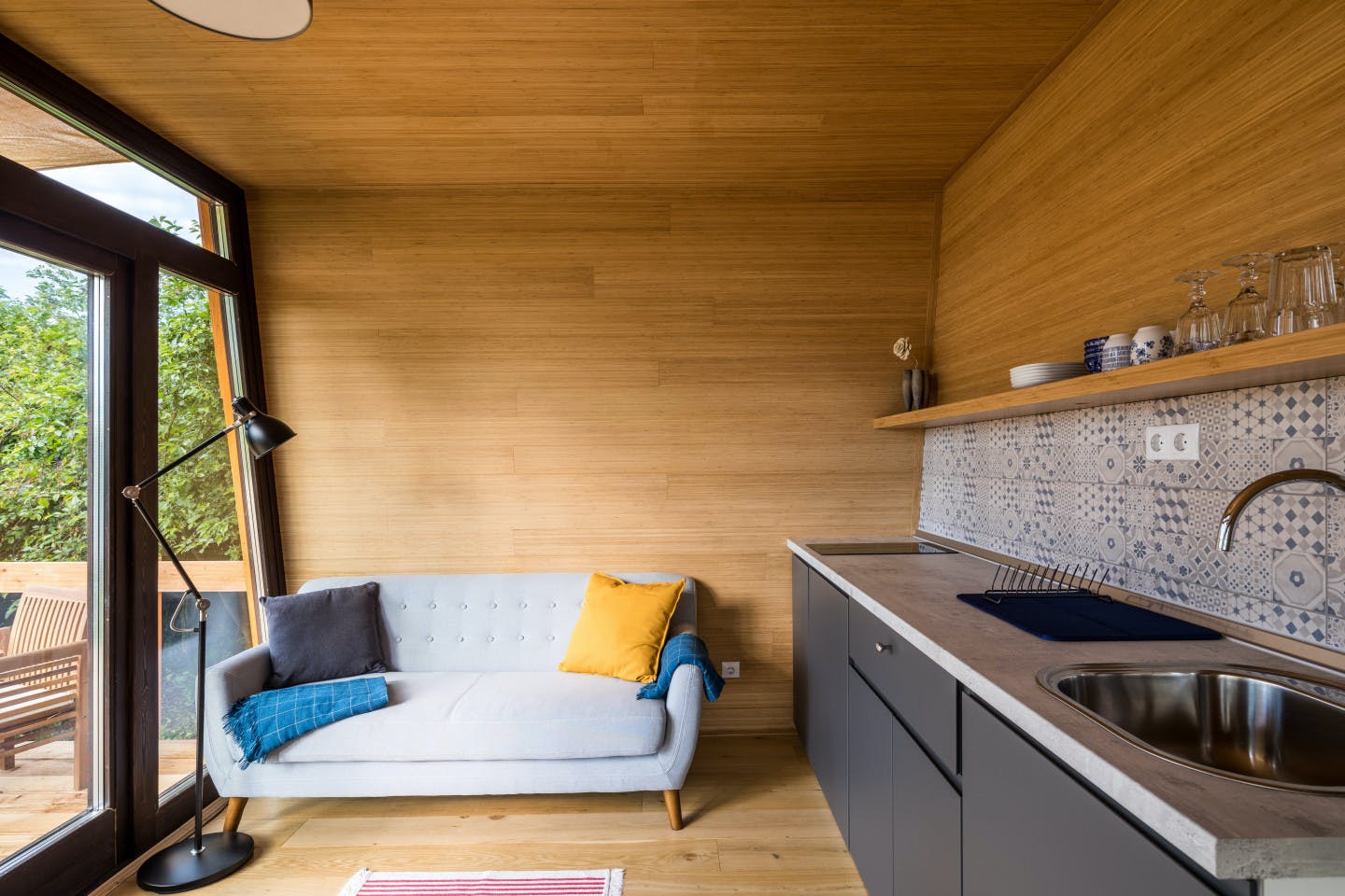  Cabin Apartment  -  Oversized Rural House w/ Lounge Areas + Coworking Apartment  - Gallery -  6