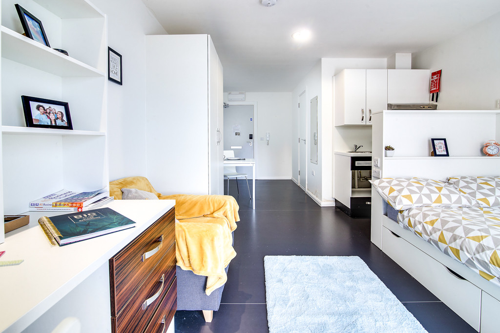  Silver Studio  -  Lucas Studios  - Gallery -  15