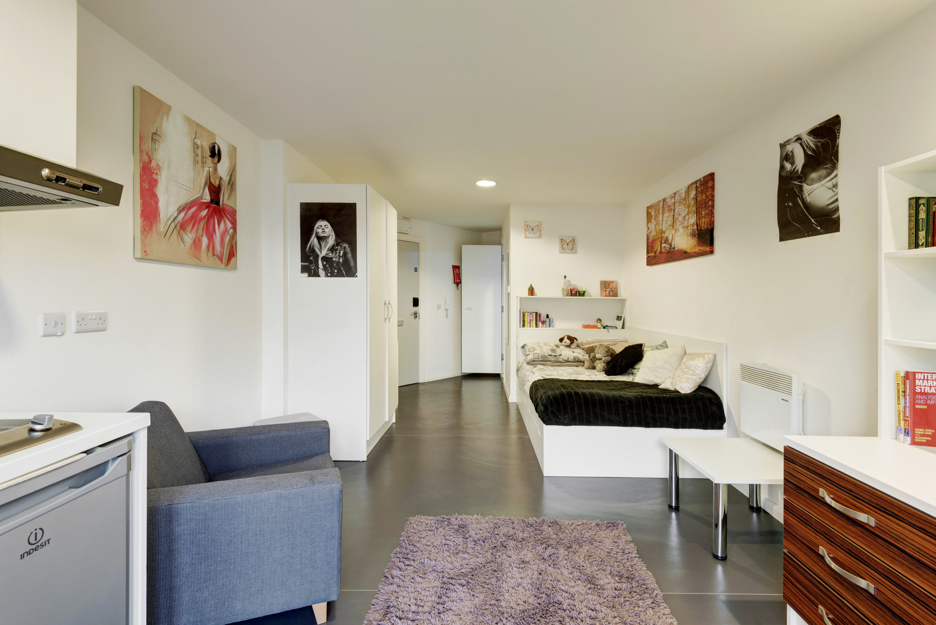  Silver Studio  -  Lucas Studios  - Gallery -  19