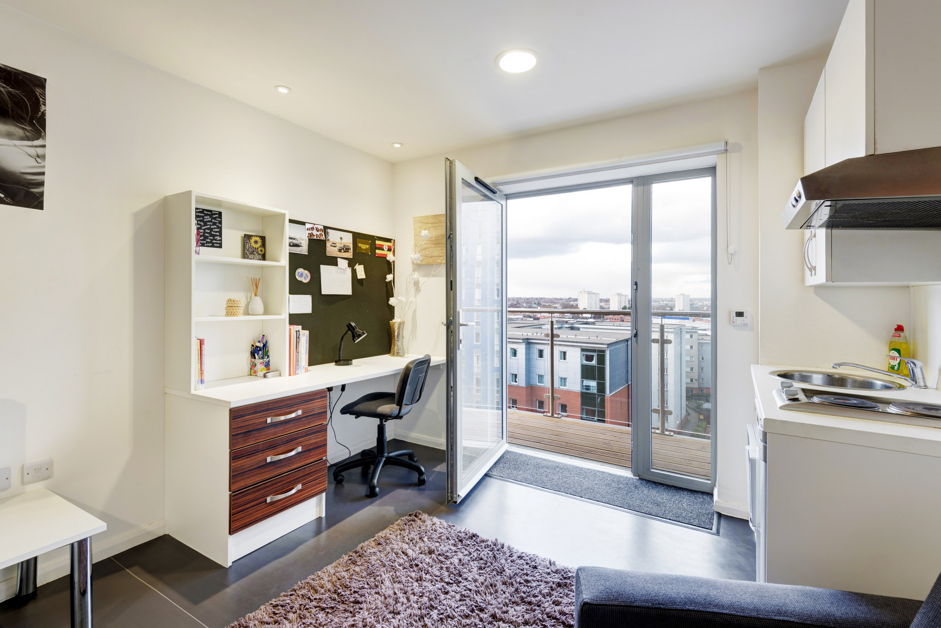  Gold Studio  -  Lucas Studios  - Gallery -  19