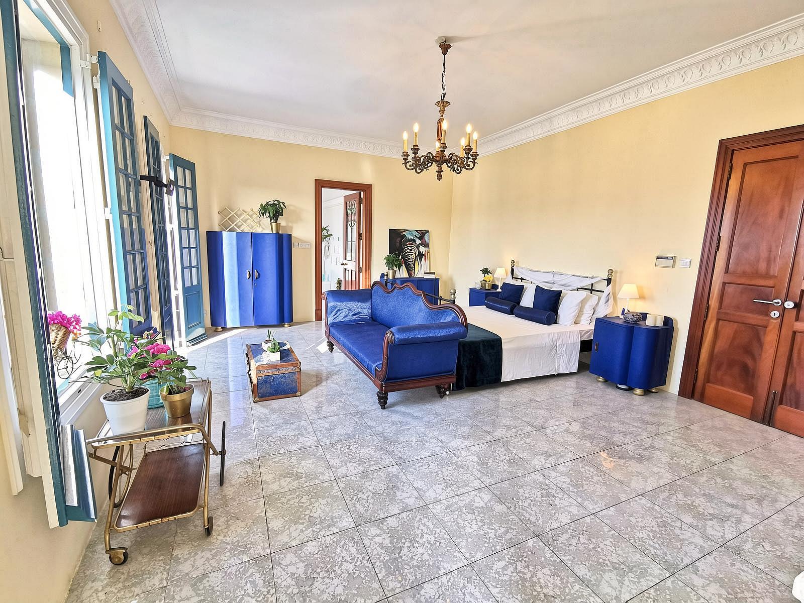 King's Landing - Outstanding Luxury House w/ Pool + Gym - Gallery - 56
