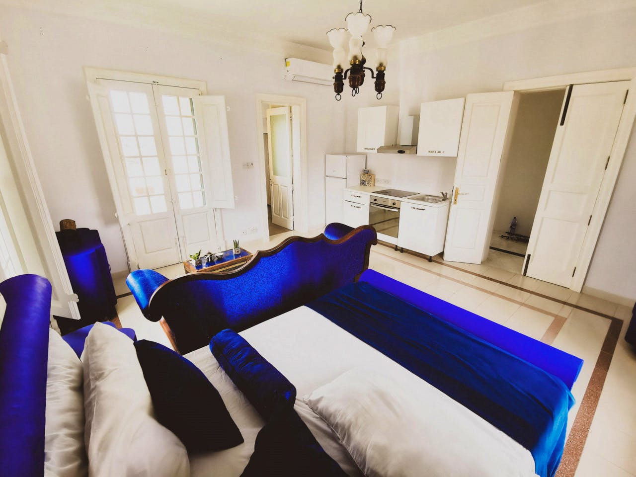 King's Landing - Outstanding Luxury House w/ Pool + Gym - Gallery - 13