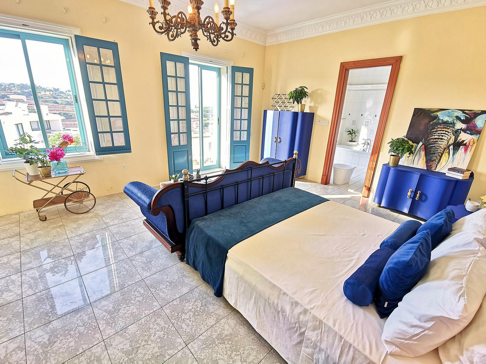King's Landing - Outstanding Luxury House w/ Pool + Gym - Gallery - 57