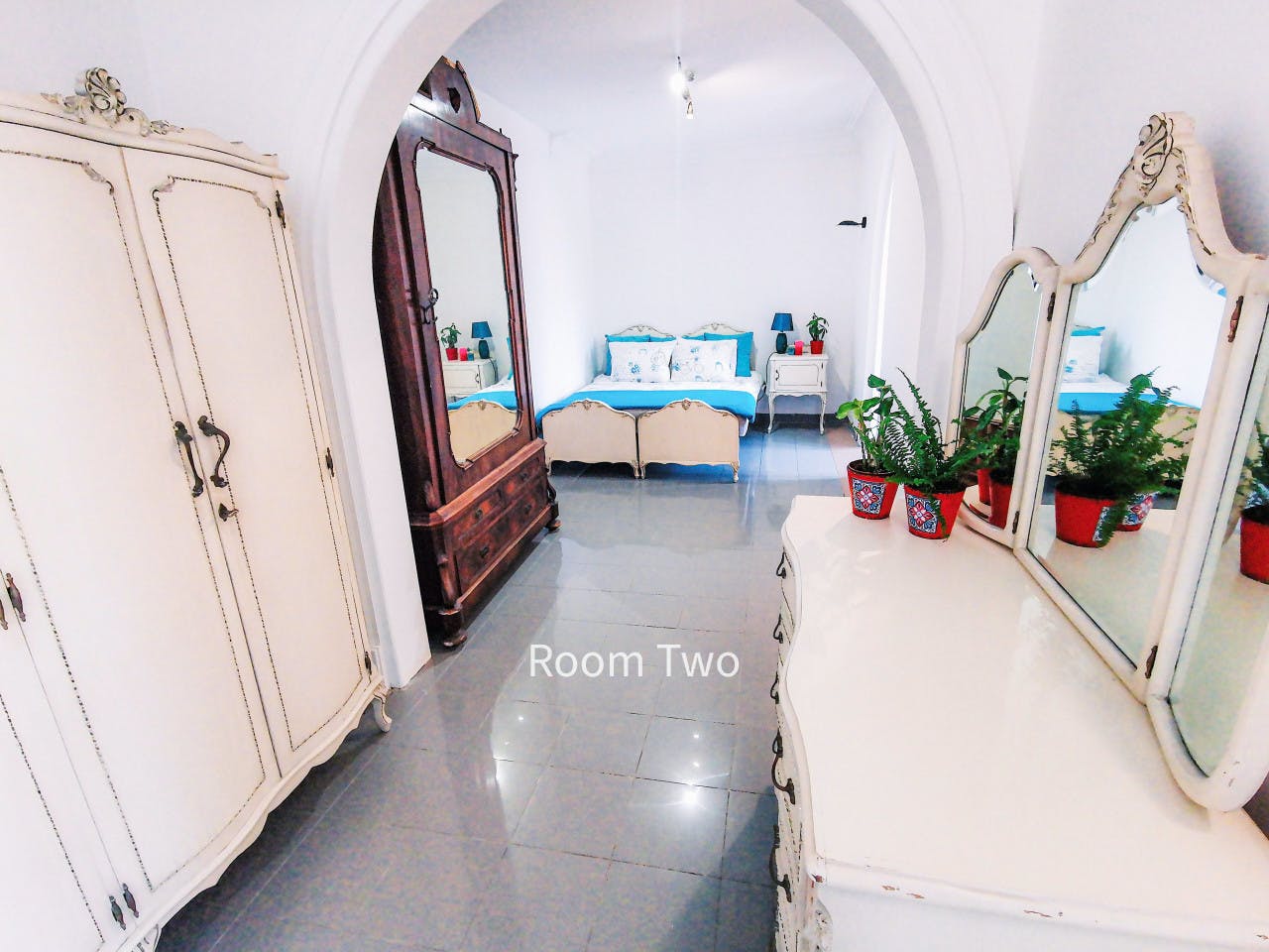 King's Landing - Outstanding Luxury House w/ Pool + Gym - Gallery - 10