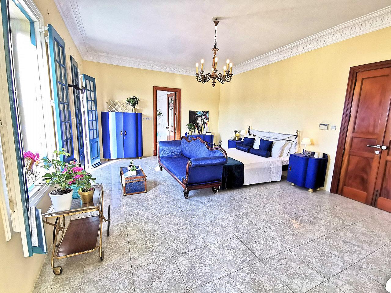 King's Landing - Outstanding Luxury House w/ Pool + Gym - Gallery - 44