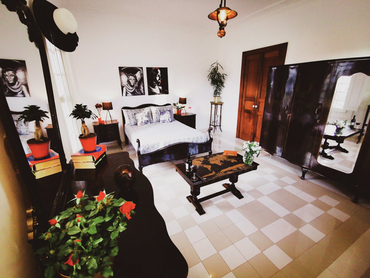 Fancy As F#$k - Outstanding Luxury House w/ Pool + Gym - Gallery - 2