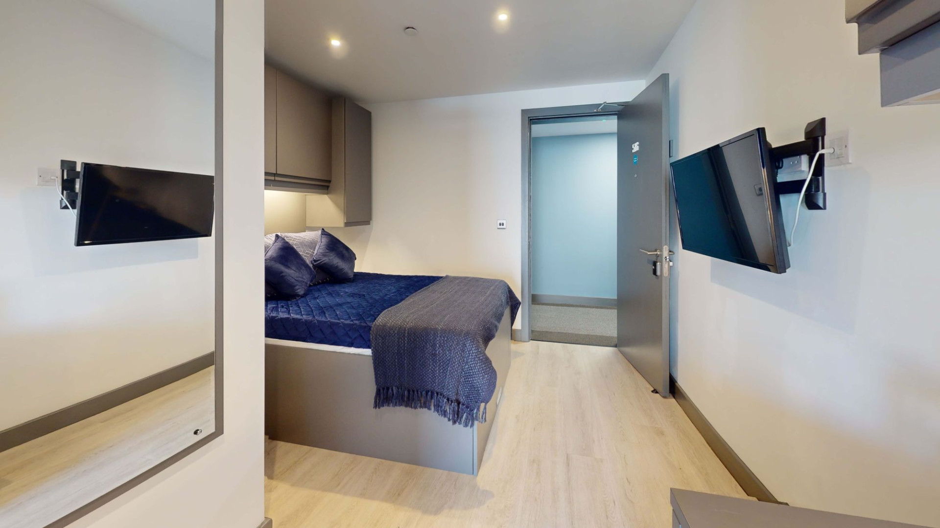  Deluxe Studio  -  33 Parkside  - Gallery -  11