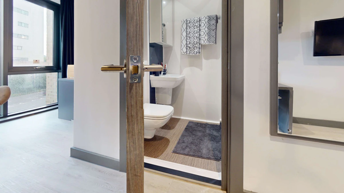  Deluxe Studio  -  33 Parkside  - Gallery -  5