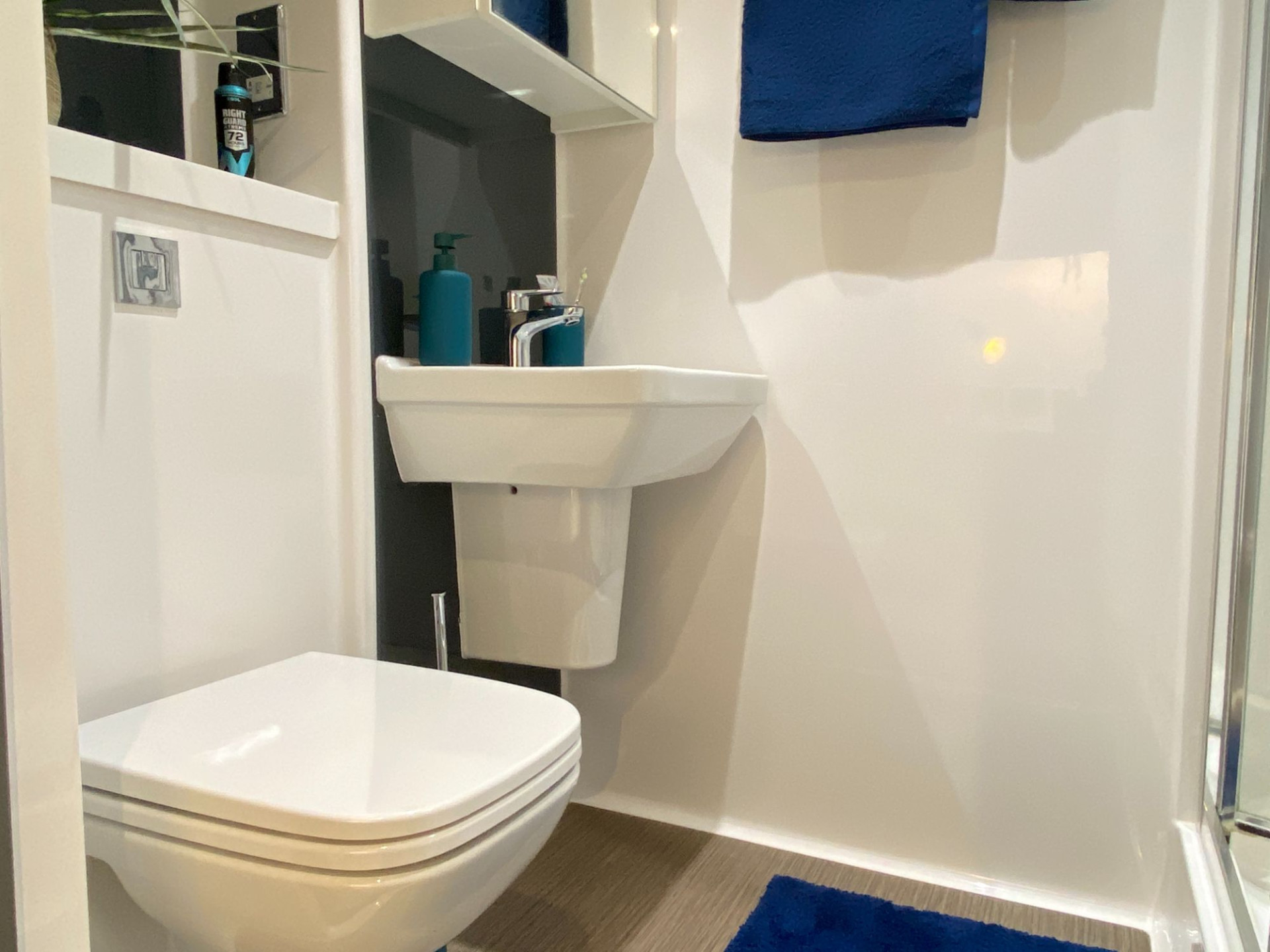  Deluxe Studio  -  33 Parkside  - Gallery -  9