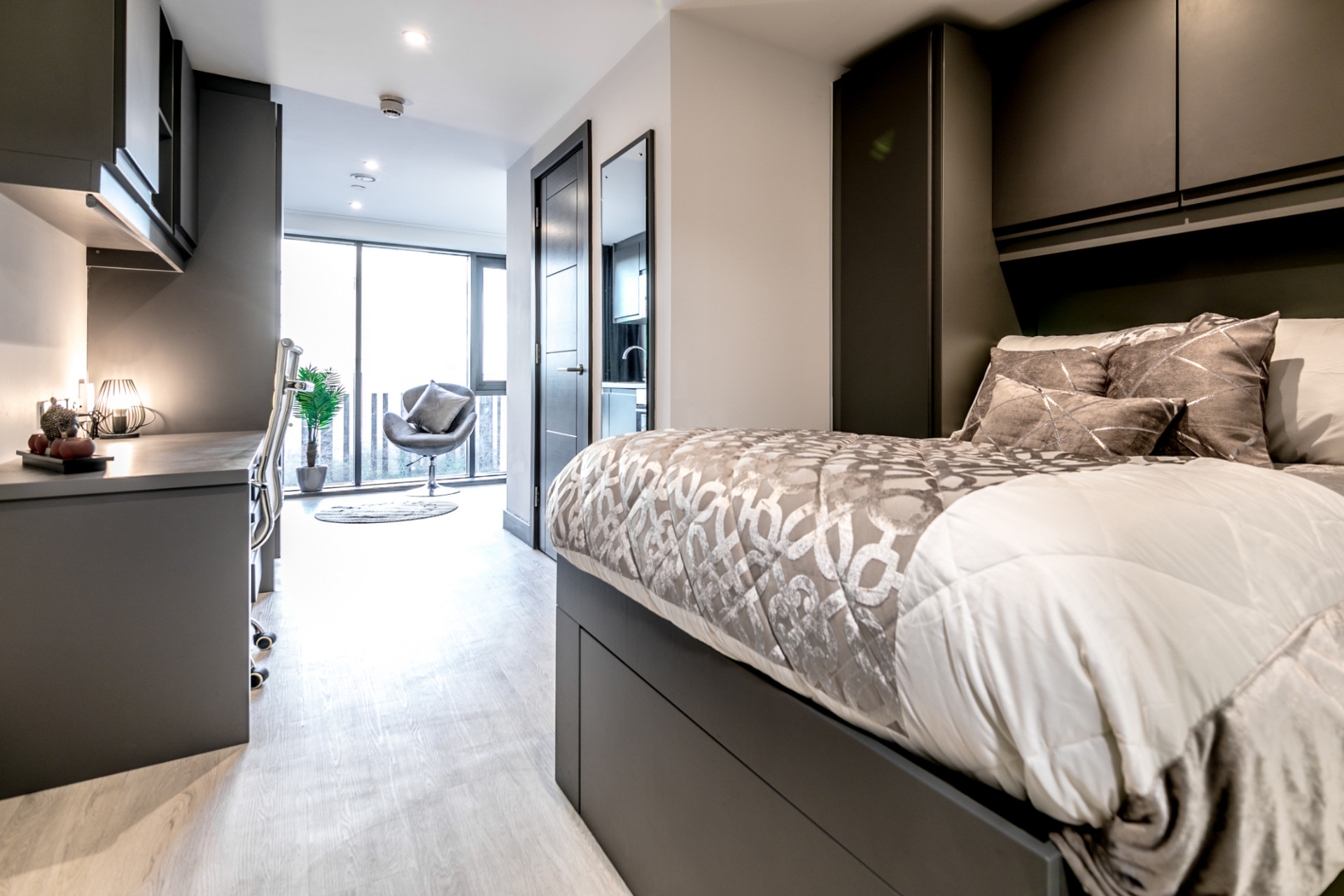  Premium Studio  -  33 Parkside  - Gallery -  33