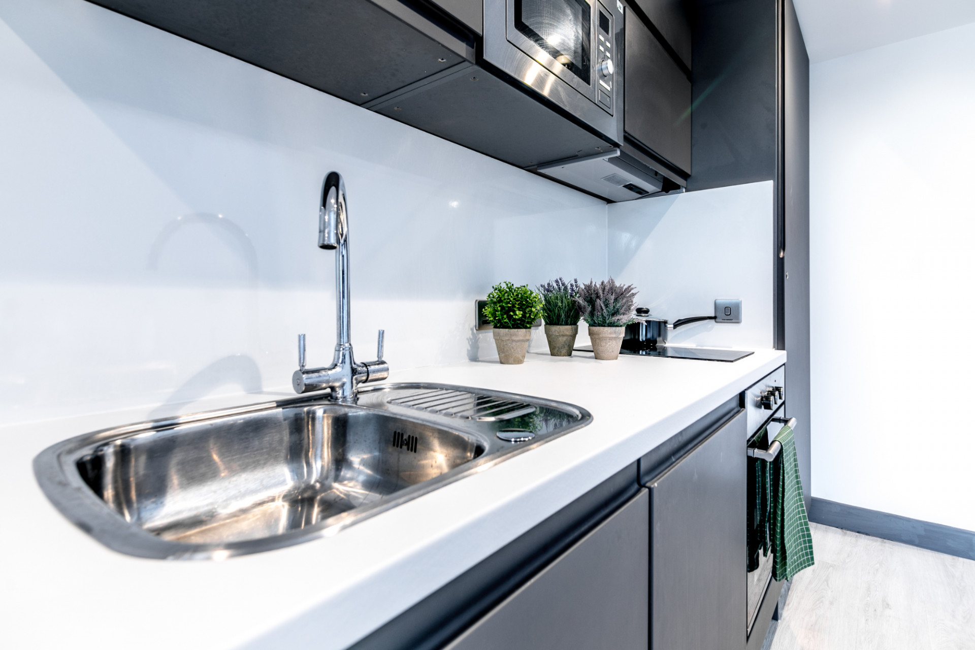  Mezzanine Studio  -  33 Parkside  - Gallery -  23