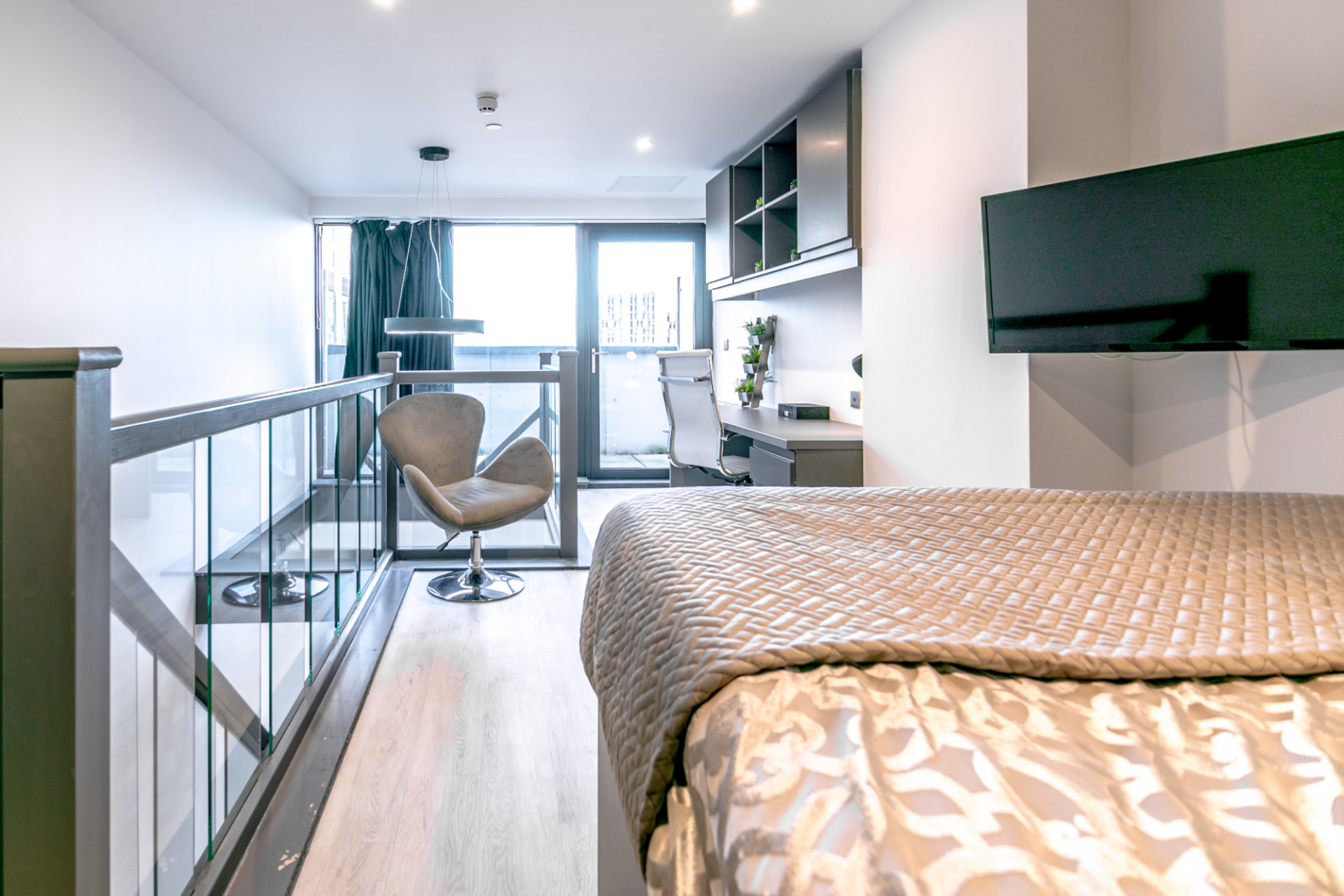  Mezzanine Studio  -  33 Parkside  - Gallery -  16