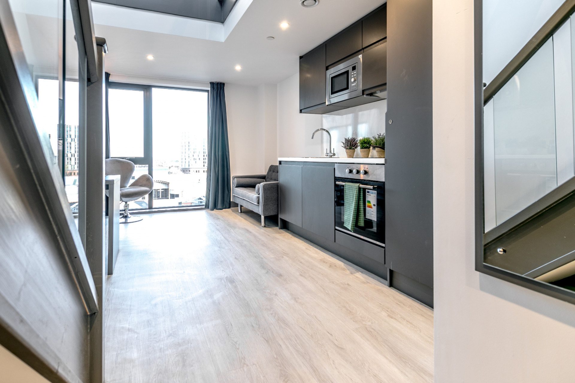  Mezzanine Studio  -  33 Parkside  - Gallery -  32