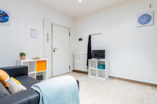 Fair double bedroom in a student flat, in Quartiere 2 Nord - Gallery - 2