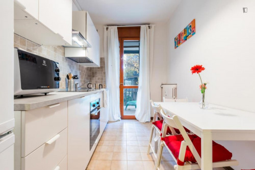 Fair double bedroom in a student flat, in Quartiere 2 Nord - Gallery - 15