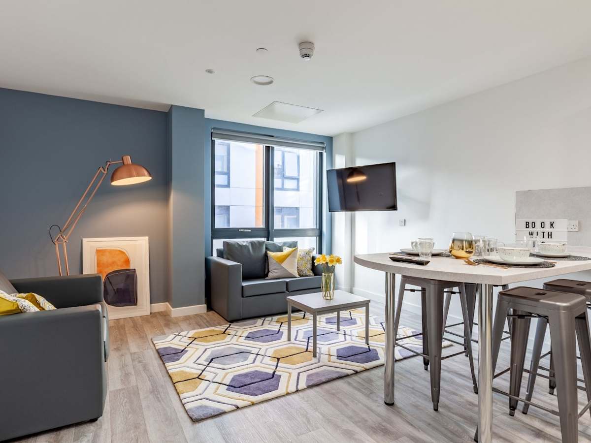  Premium En Suite  -  Oldway Centre  - Gallery -  2
