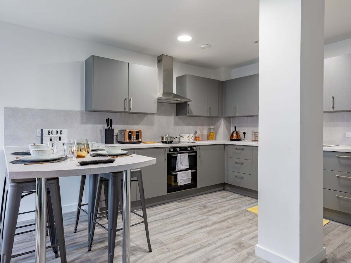  Premium En Suite  -  Oldway Centre  - Gallery -  7