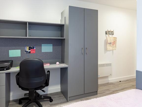  Premium En Suite  -  Oldway Centre  - Gallery -  12