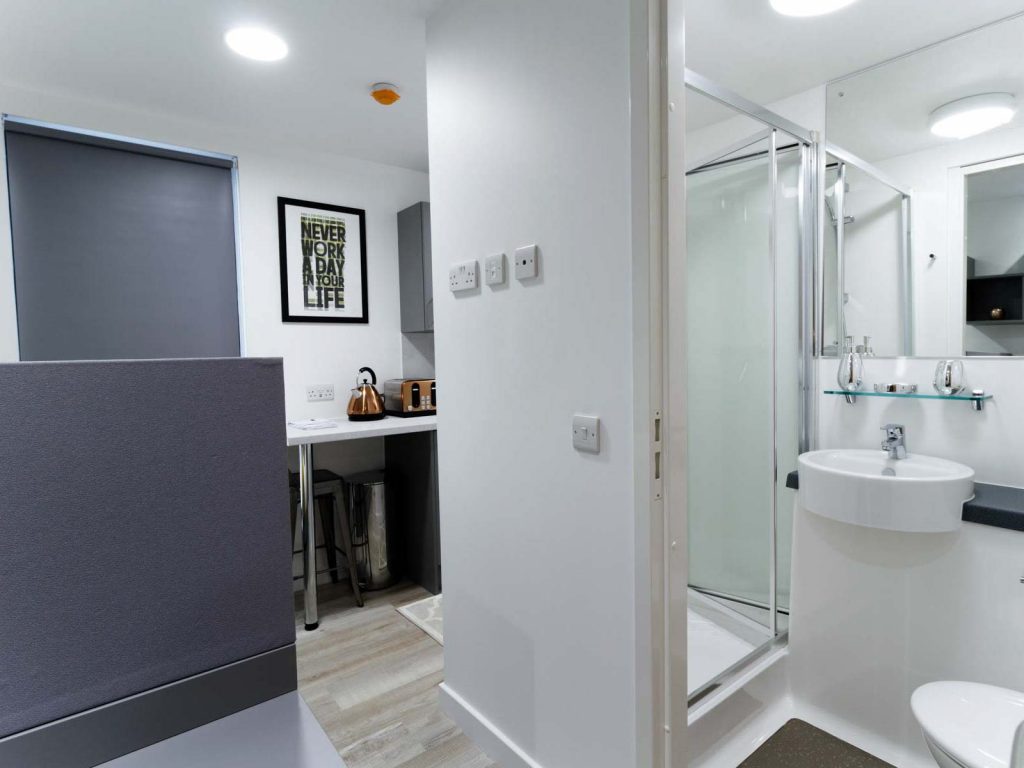  Classic Studio  -  Oldway Centre  - Gallery -  4
