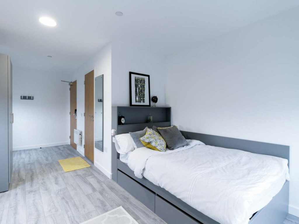  Premium Plus En Suite  -  Oldway Centre  - Gallery -  1
