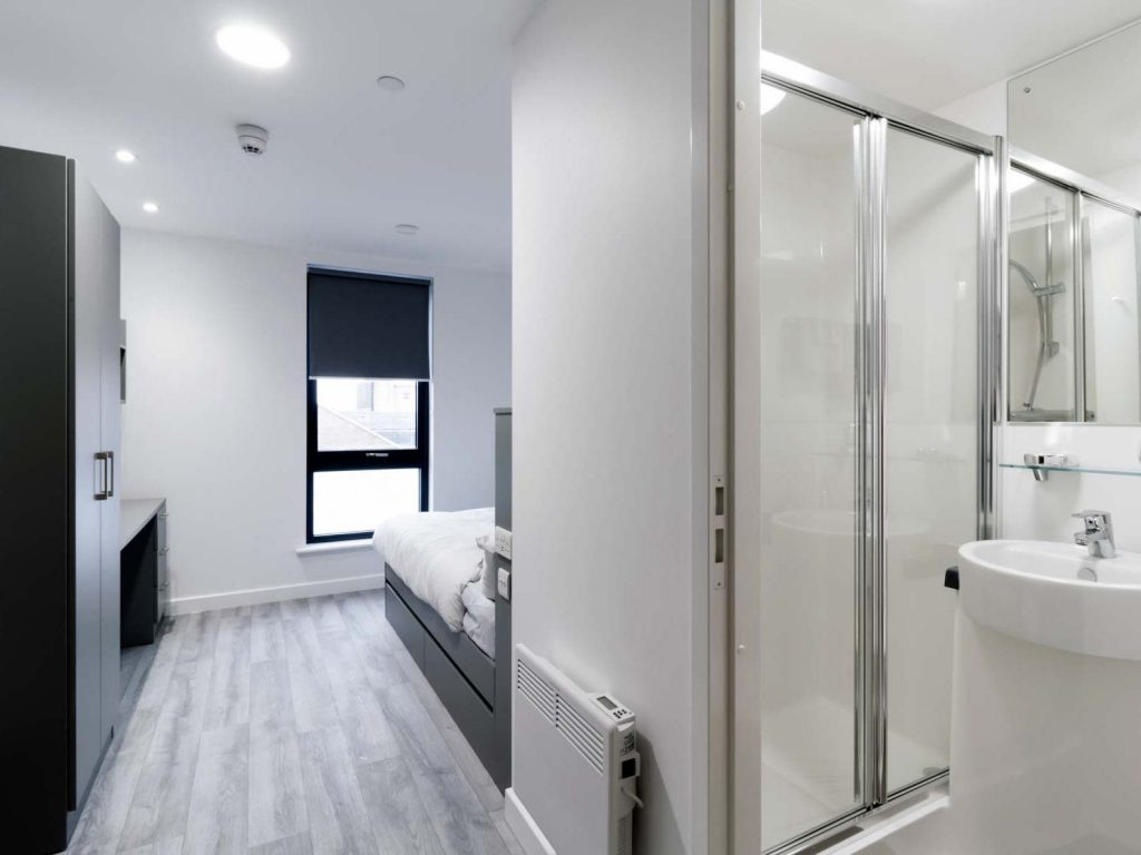  Premium Plus En Suite  -  Oldway Centre  - Gallery -  8
