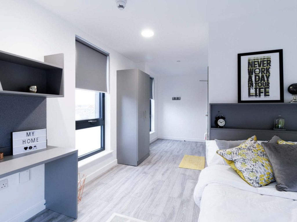 Standard En Suite  -  Oldway Centre  - Gallery -  4