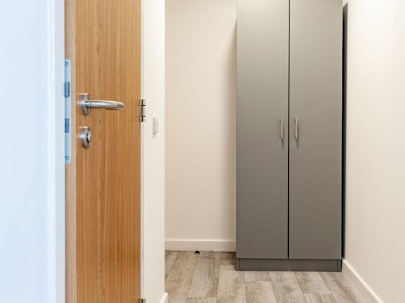  Sky View En Suite  -  Oldway Centre  - Gallery -  4