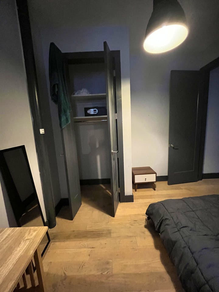 Master Bedroom - 23