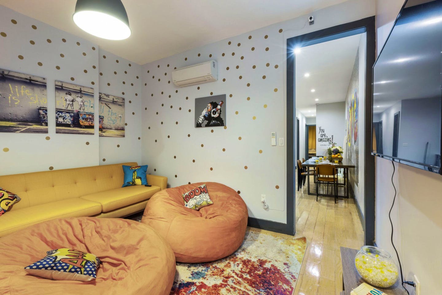 Queen Bedroom - 23