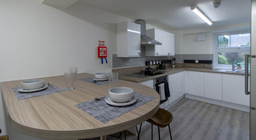 Green Wood Court  - Gallery -  5