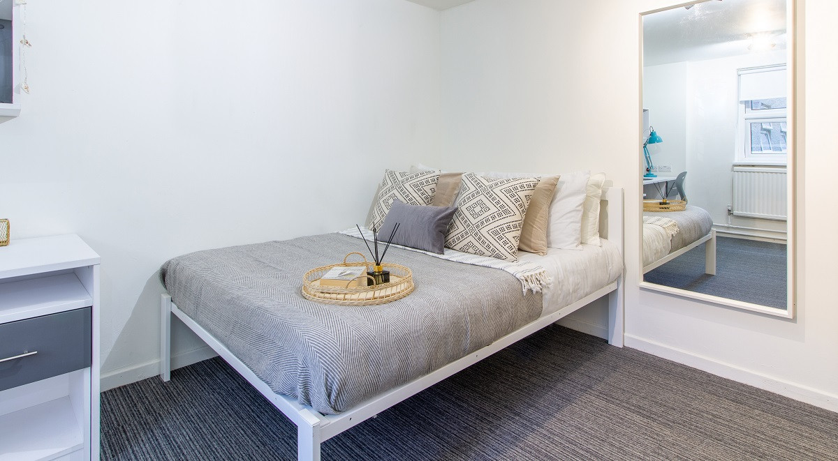  Studio  -  Green Wood Court  - Gallery -  3