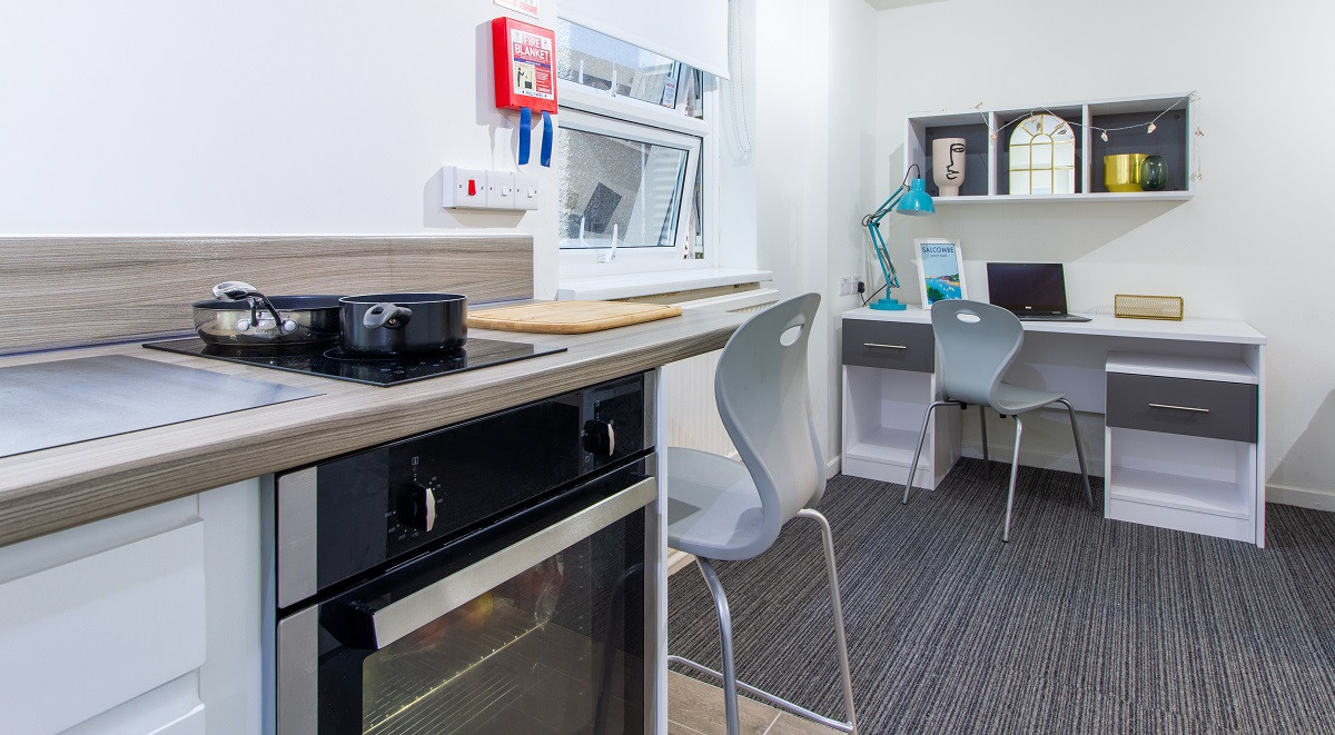 Studio - Green Wood Court - Gallery - 6