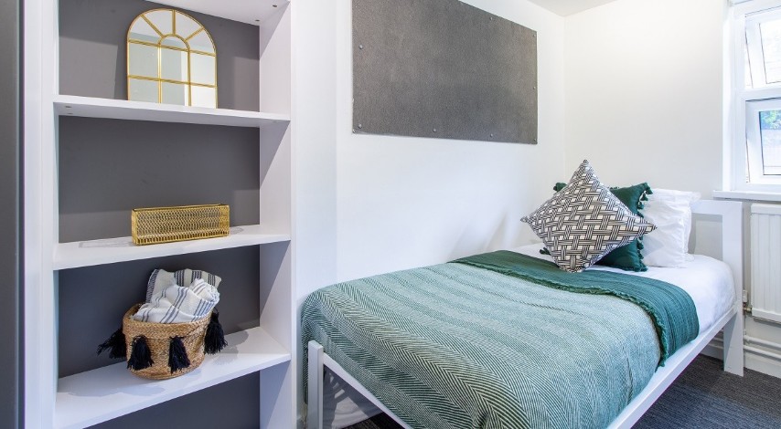  Standard Room  -  Green Wood Court  - Gallery -  1