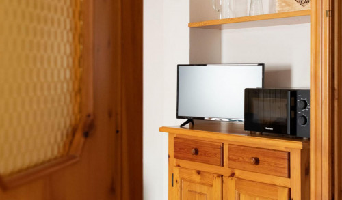 Splendid 1-bedroom apartment in Premadio - Gallery - 11