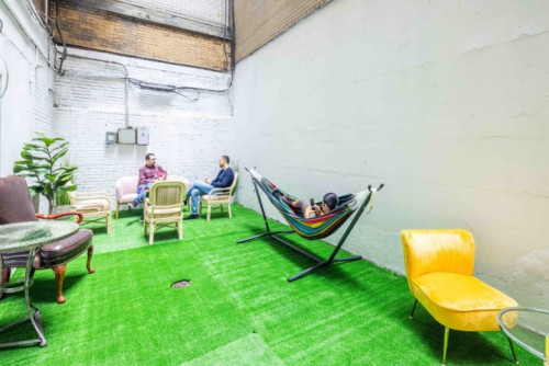 Midtown Manhattan - Communal Area