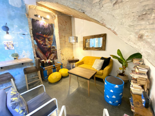 Granada Center Home