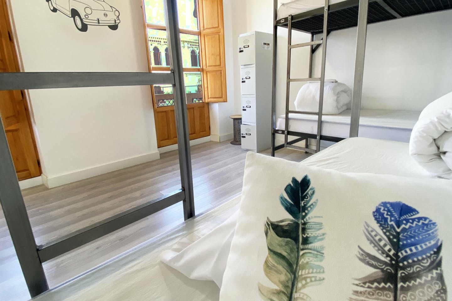  Bed In A 4-Bed Mixed Gender Room  -  Granada Center Home  - Gallery -  3