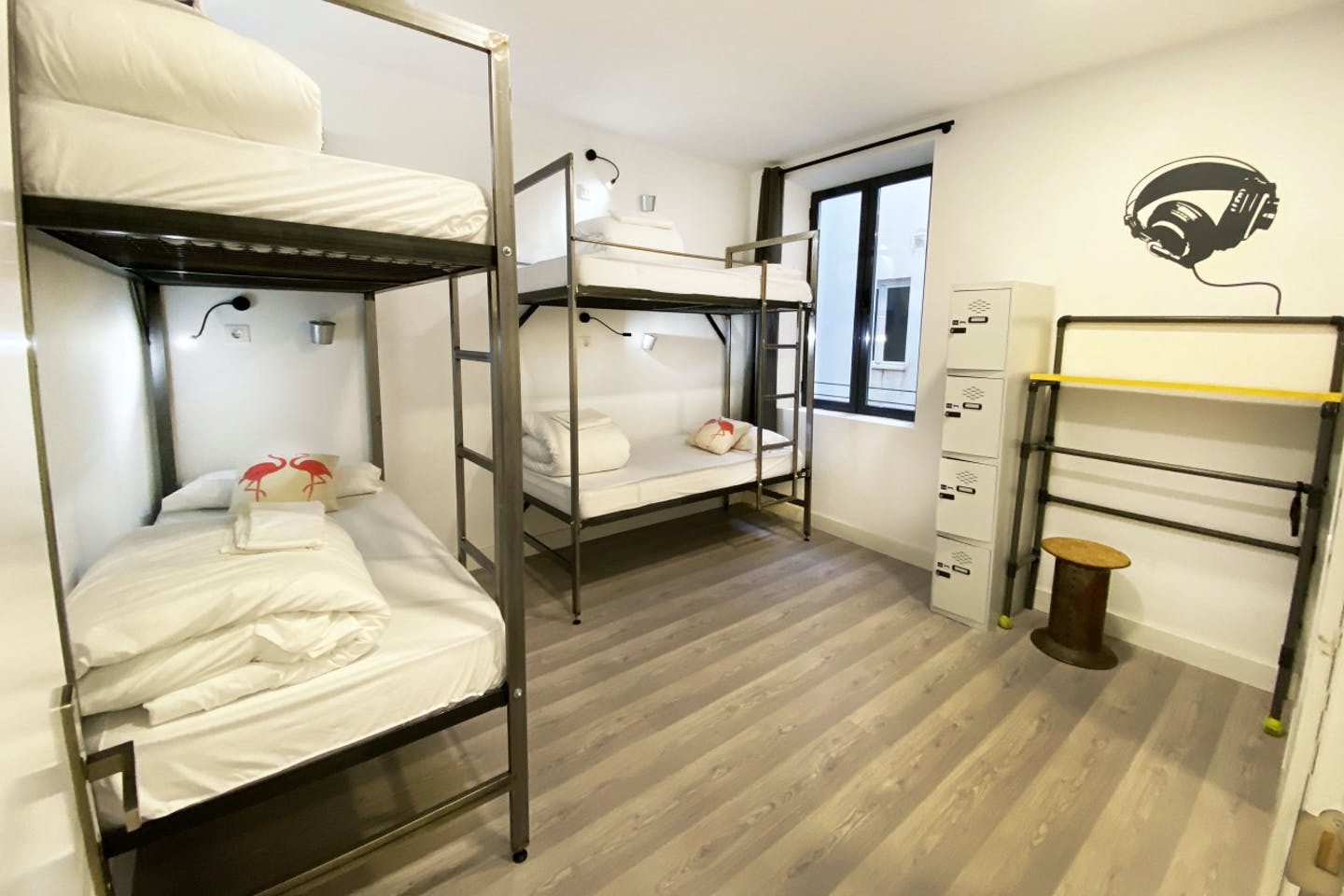  Bed In A 4-Bed Mixed Gender Room  -  Granada Center Home  - Gallery -  1