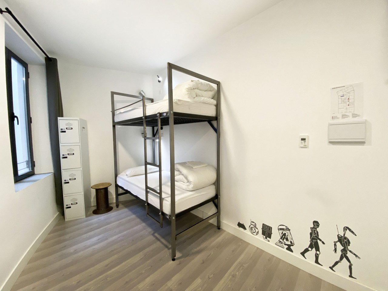  Bed In A 4-Bed Mixed Gender Room  -  Granada Center Home  - Gallery -  46