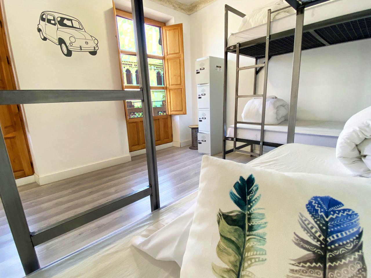  Bed In A 4-Bed Mixed Gender Room  -  Granada Center Home  - Gallery -  34