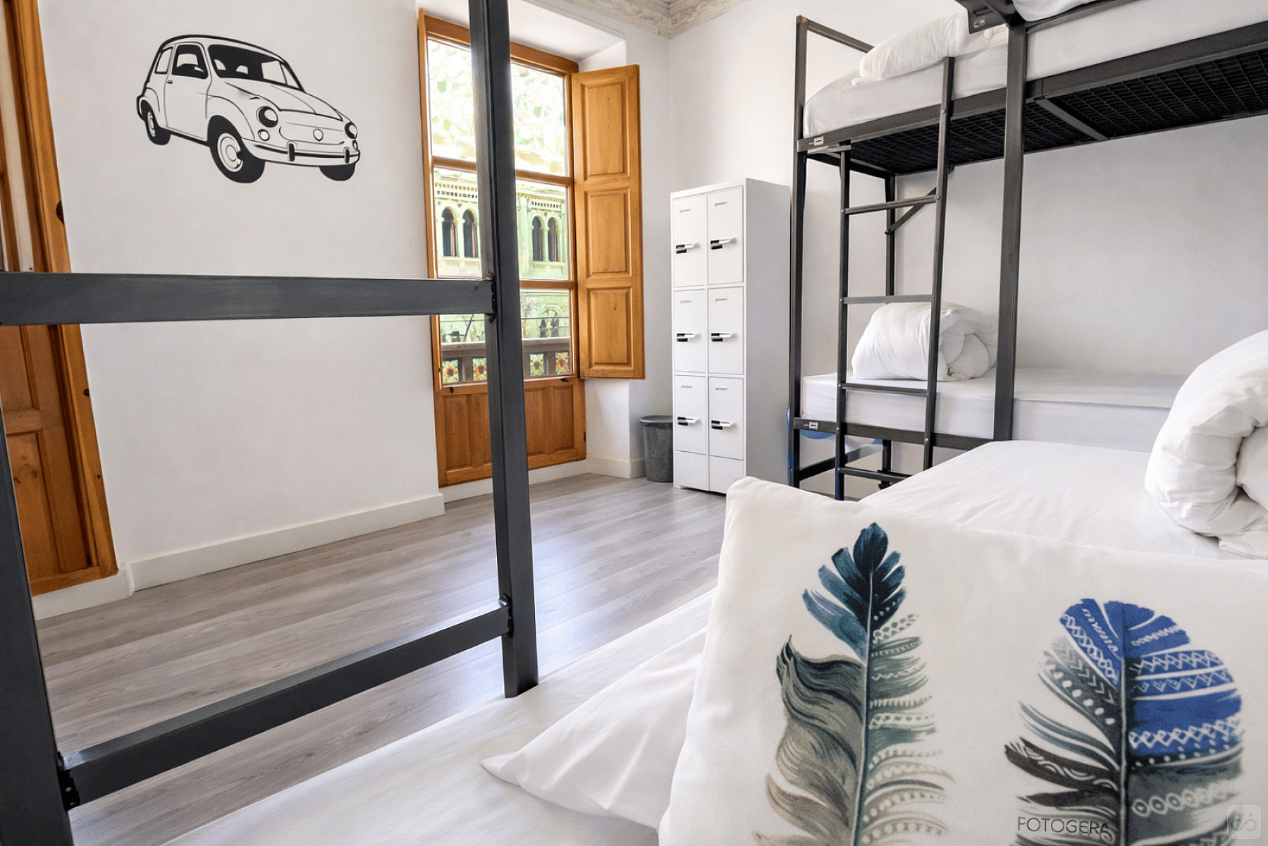  Bed In A 4-Bed Mixed Gender Room  -  Granada Center Home  - Gallery -  107